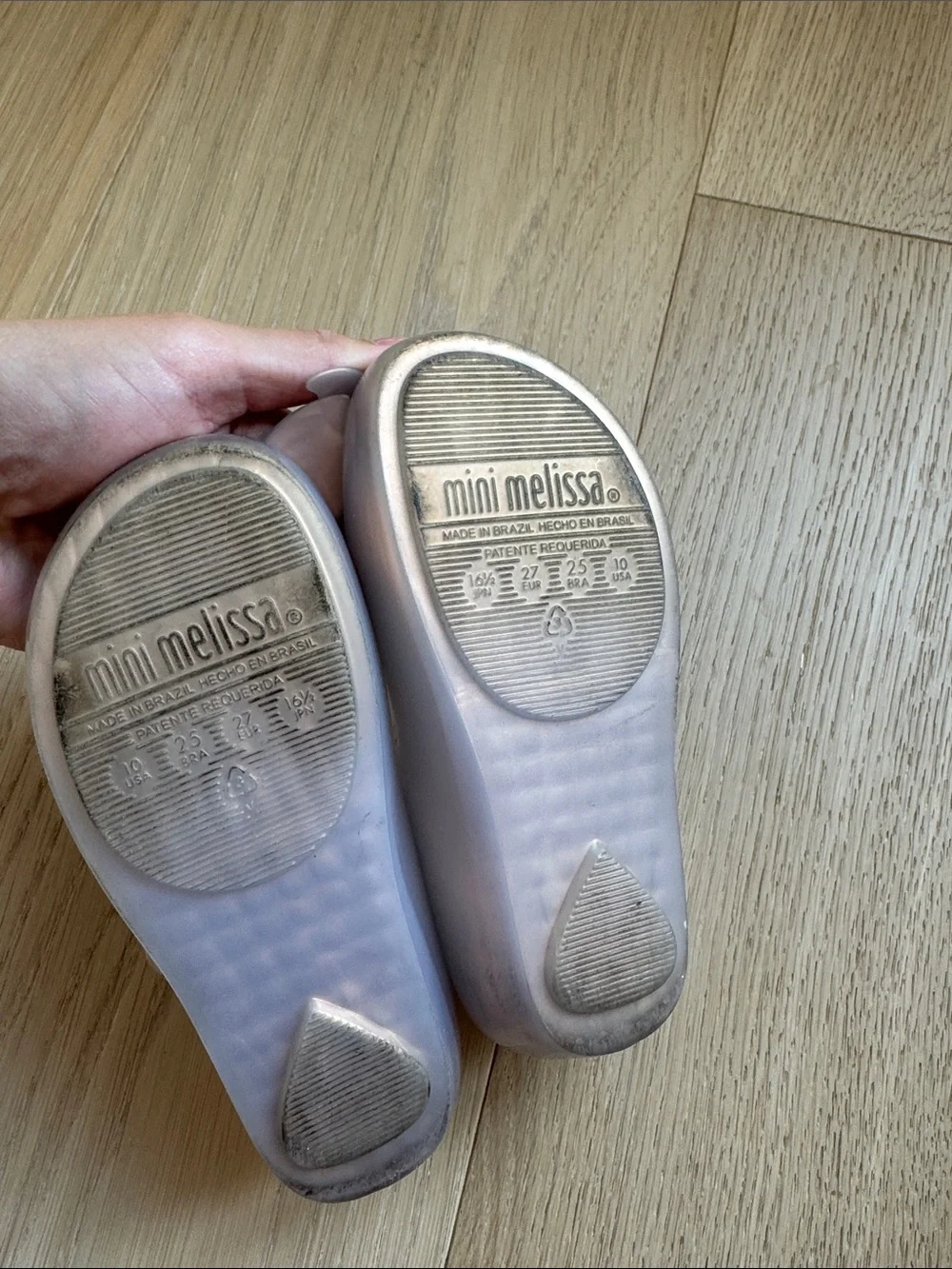 Girls mini Melissa size 10